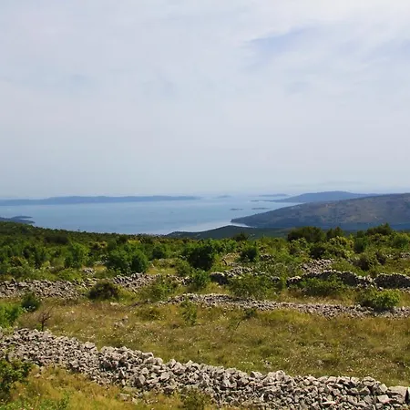 Zlatno Sunce In The Hills Near Trogir